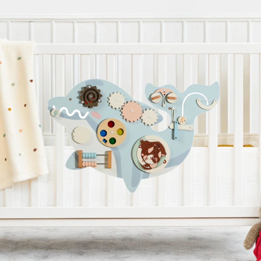 Montessori Delfines Fa Matatófal