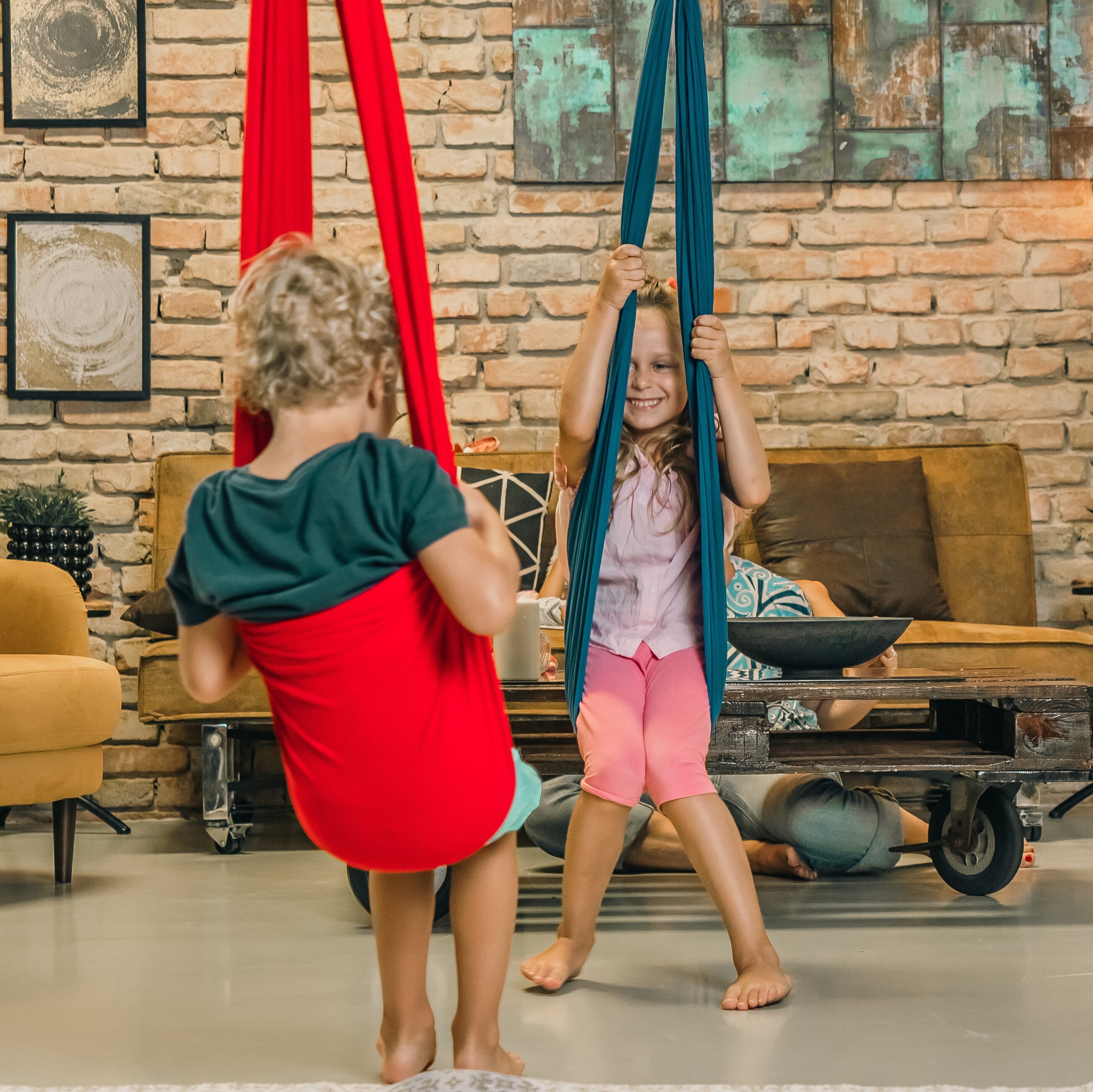 Benti Ayres - Terápiás Függő Hinta - Mommies.hu - NAGYOBB